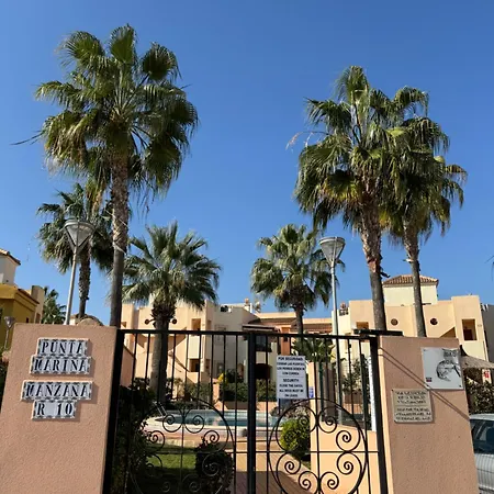 Punta Marina Апартаменты Торевьиа